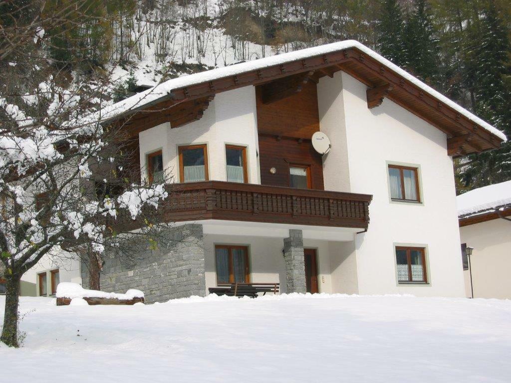Ferienwohnung Ebner Флатах Екстериор снимка